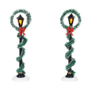 Christmas Wreath Street Lights Set of 2