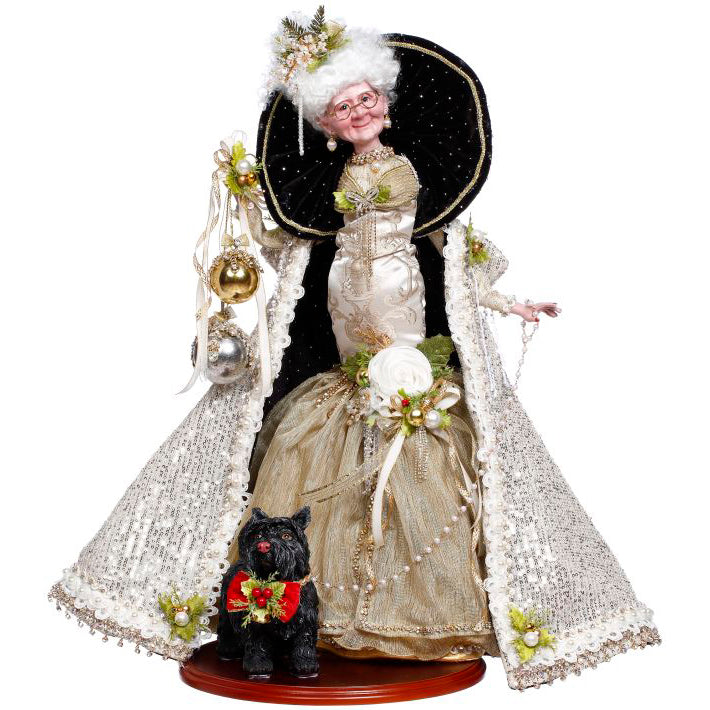 Mrs.Claus The Queen Of Christmas