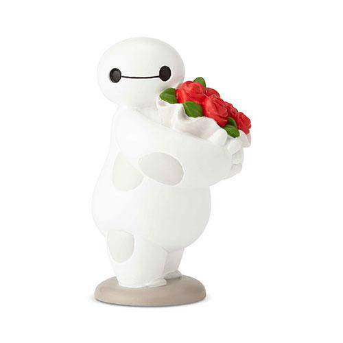 Disney Hugs Baymax with Flowers Mini Figure