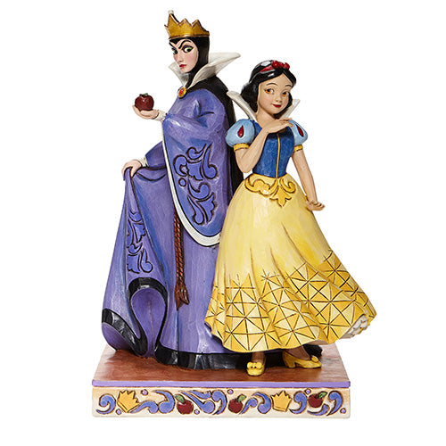 Snow White & the 7 Dwarfs Evil and Innocence Snow White with the Evil Queen