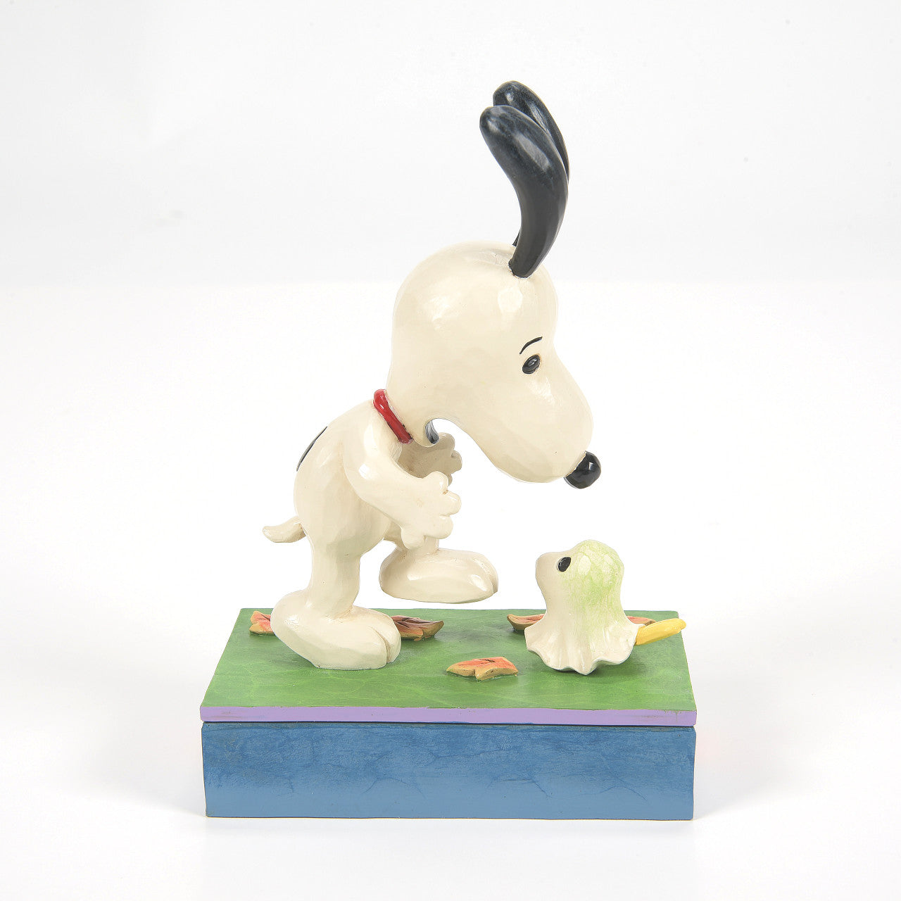 A Spooky Encounter Snoopy Scared by Woodstock Ghost
