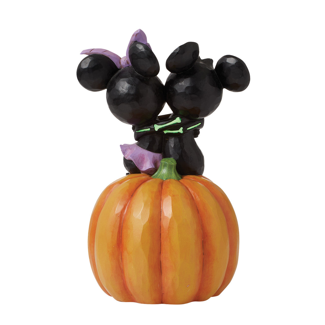 Spine-tingling Sweethearts Mickey and Minnie Scared Skeletons