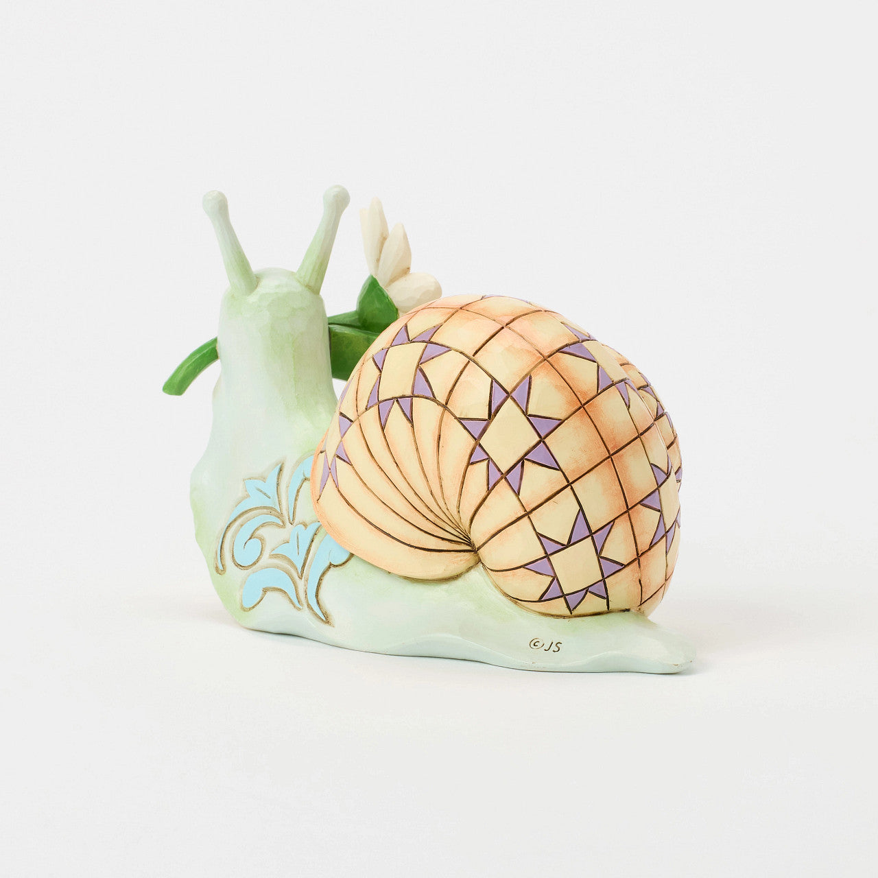 Snail with Daisy Flower