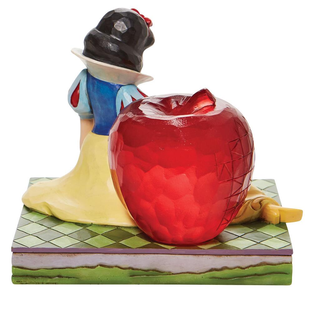 Snow White & the Red Apple
