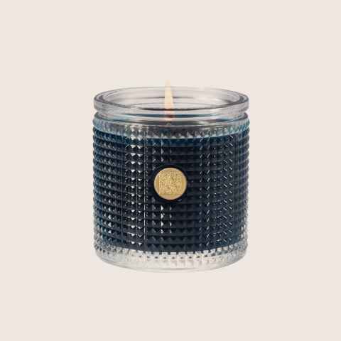 The Smell of Winter Textured Glass Candle 6oz