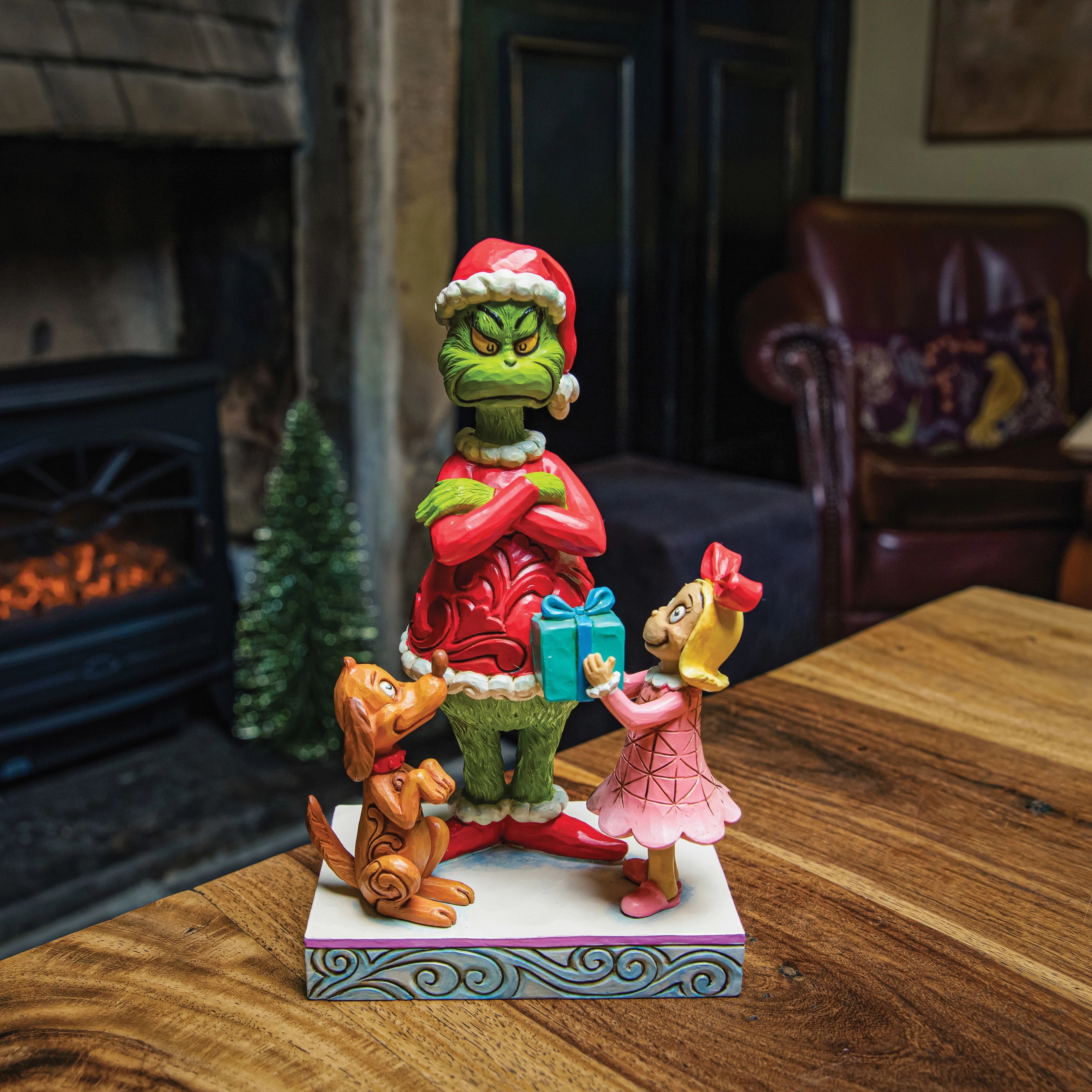 Max and Cindy Giving Grinch a Gift