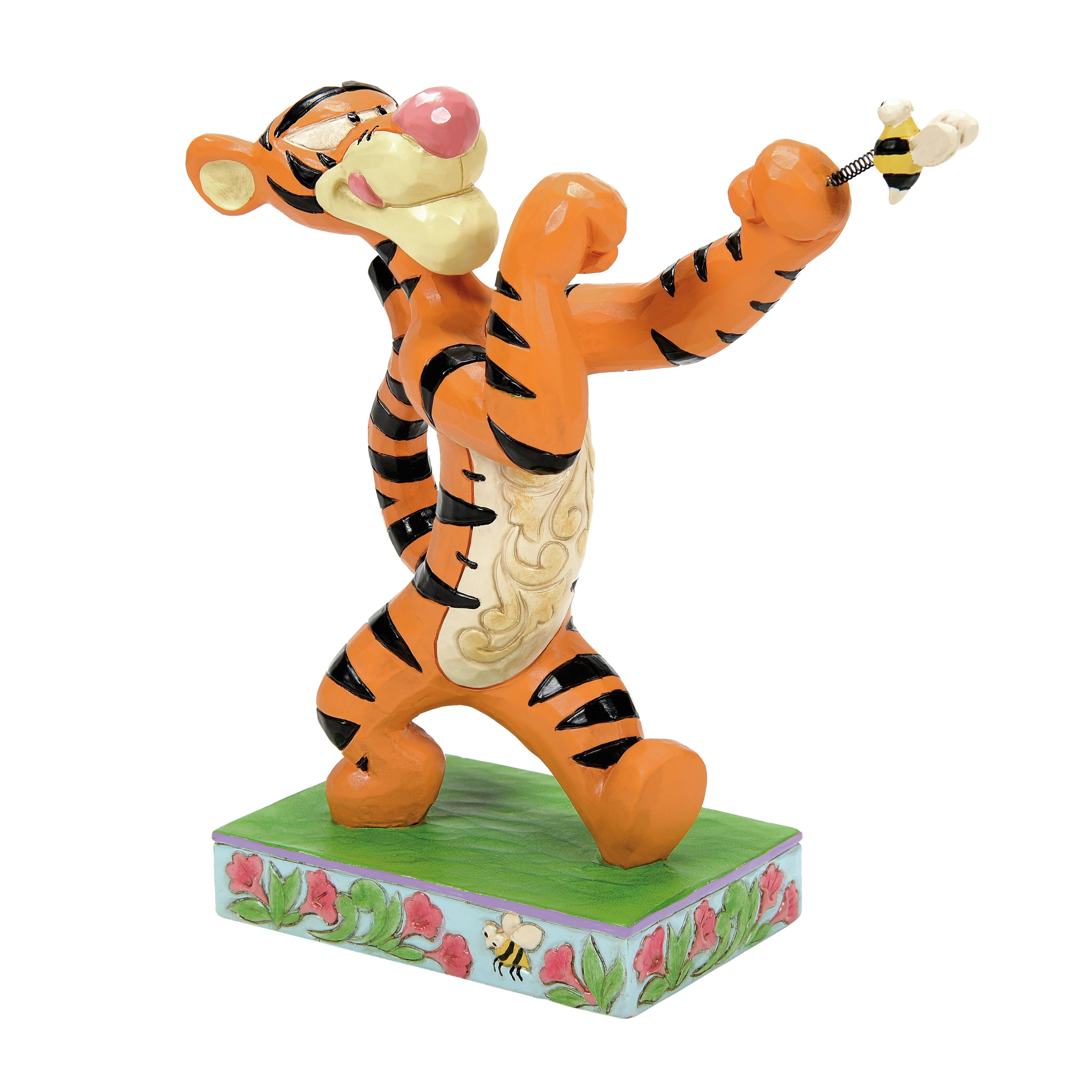 Bee Boxing Tigger Fighting Bee