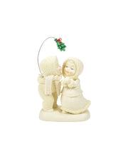 Mistletoe Kisses
