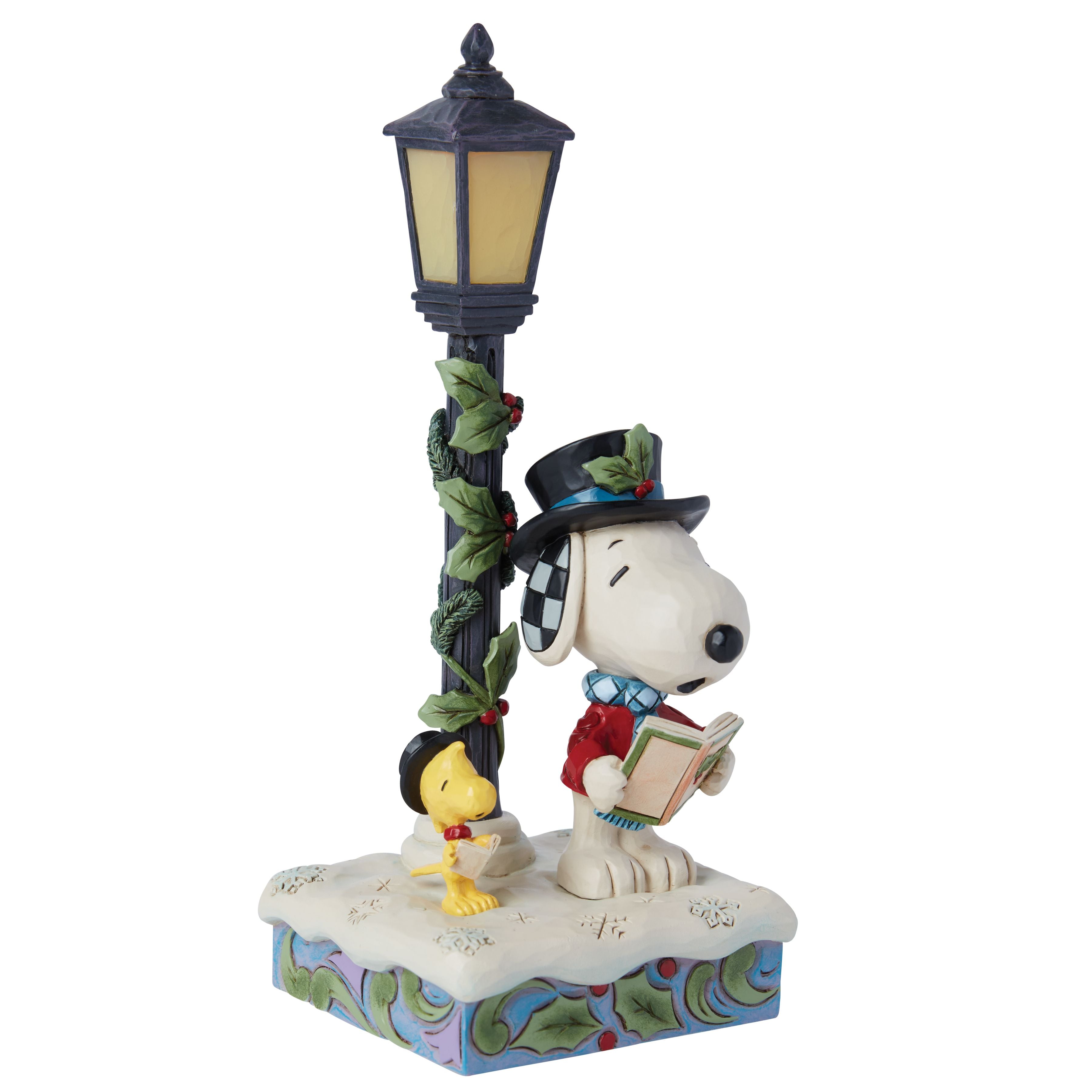 Caroling in the Snow Snoopy & Woodstock Caroling by Lamplight
