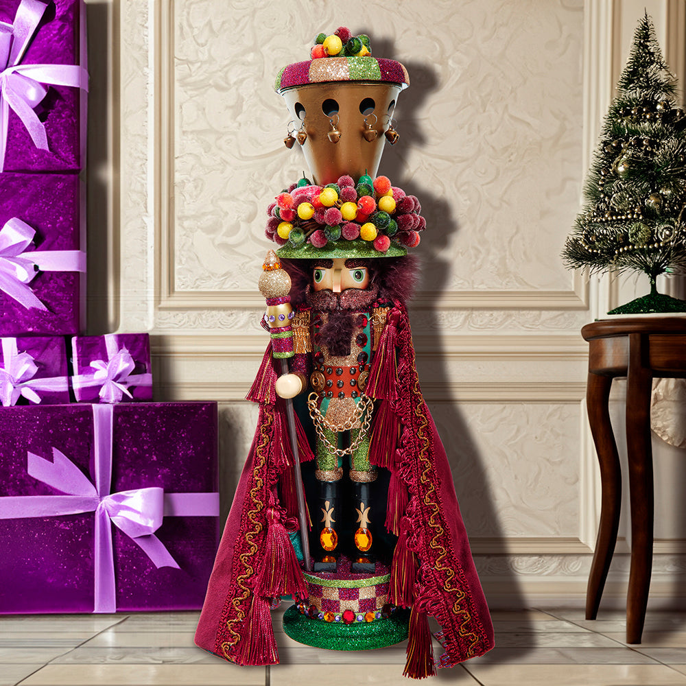 Hollywood Della Robbia Nutcracker 18"