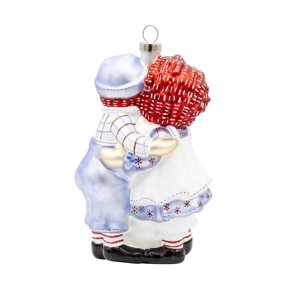 Raggedy Ann & Andy Holiday Hug Ornament